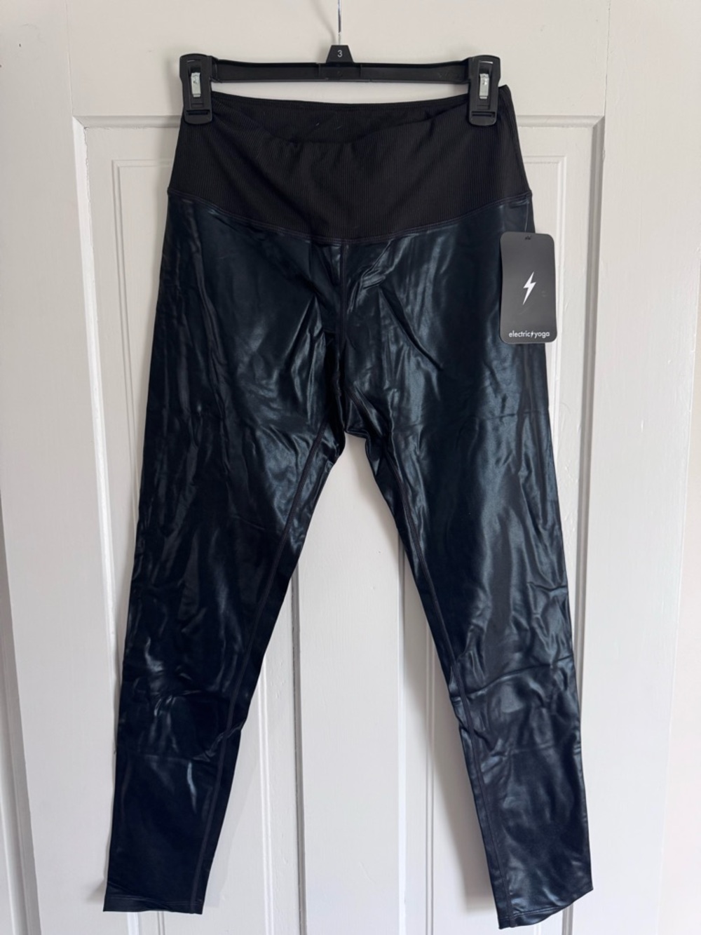 Electric Yoga Fierce Liquid Leggings - Picture 2 of 6